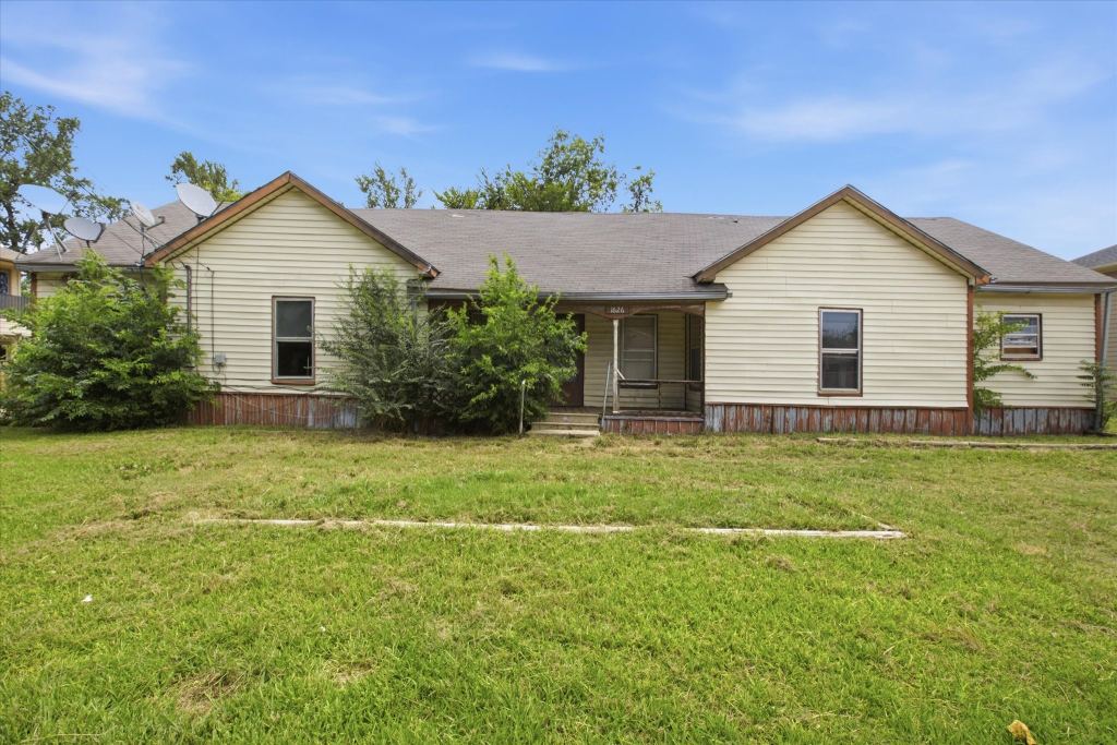 1626 Kennedy Street, Bonham, TX 75418 — photo 1