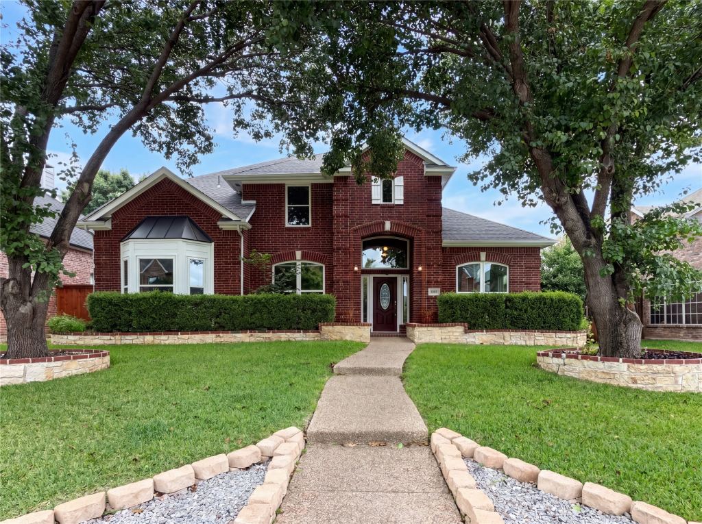 4536 Risinghill Drive