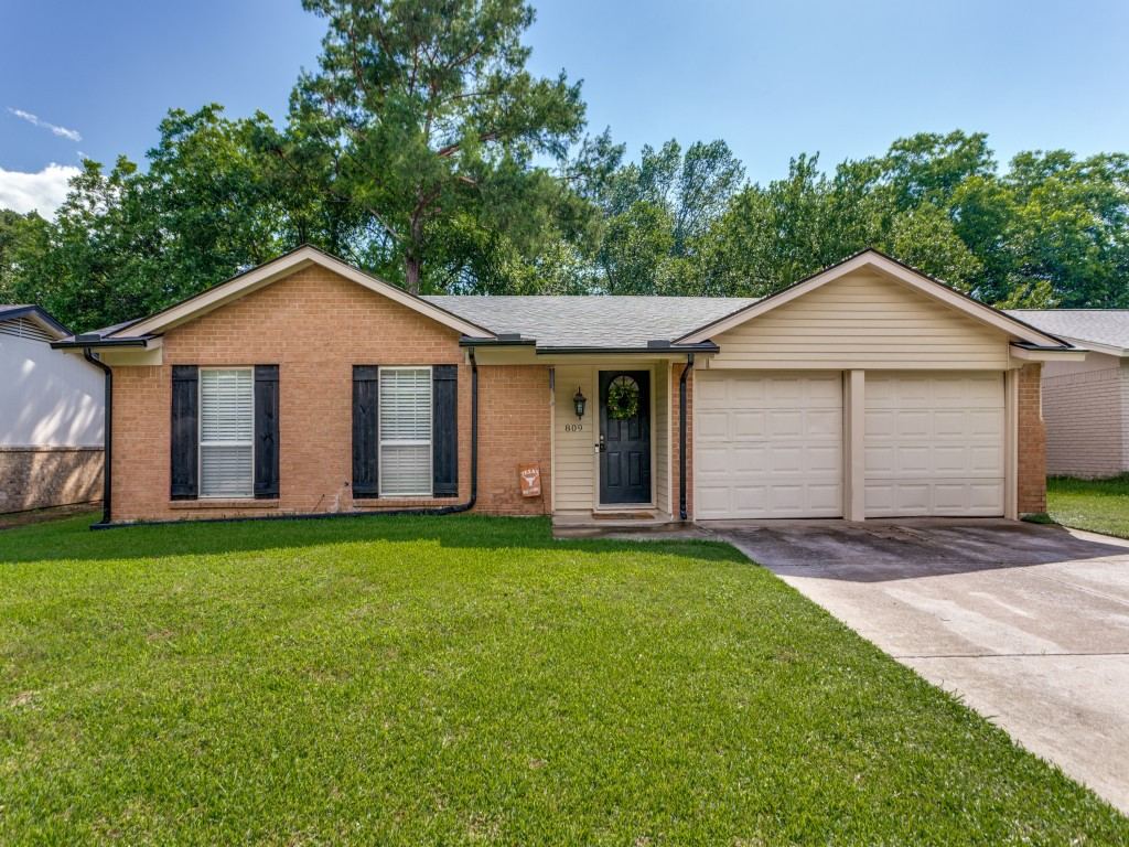 809 Meadowlark Drive, Mansfield, TX 76063 — photo 1