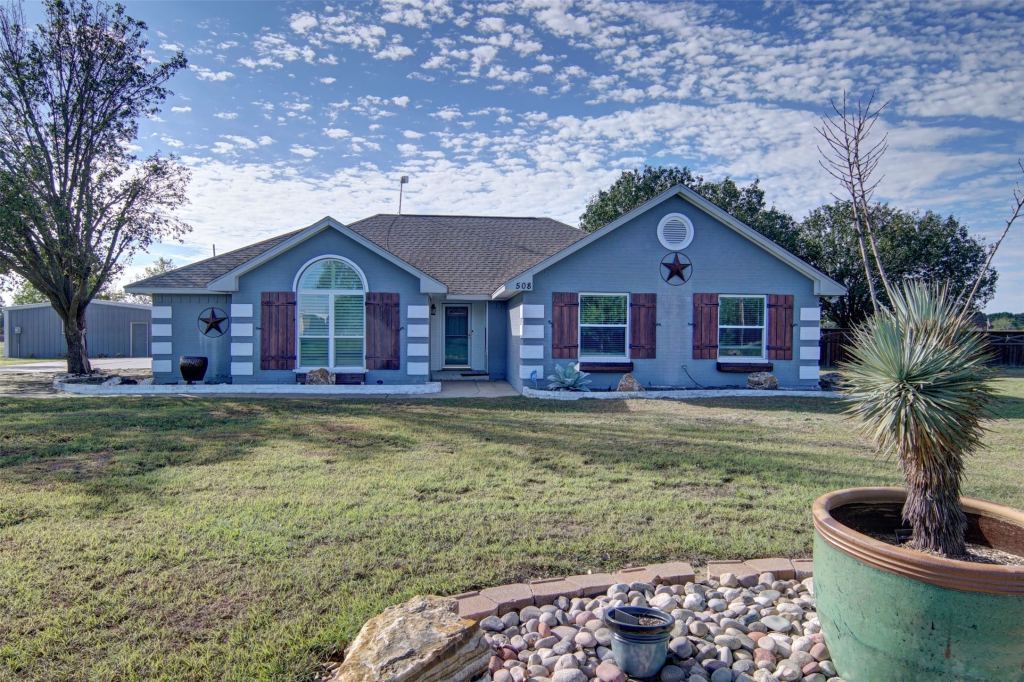 508 Hiwasee Road, Waxahachie, TX 75165 — photo 1