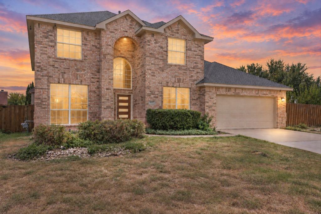 2831 Atrium Drive, Grand Prairie, TX 75052 — photo 1