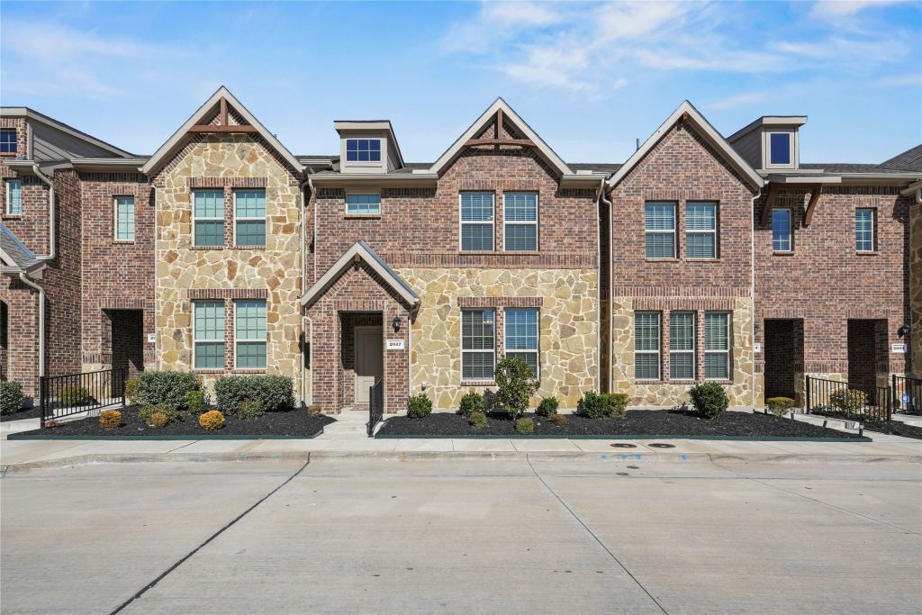 2017 Amarillo Place, Mesquite, TX 75149 — photo 1