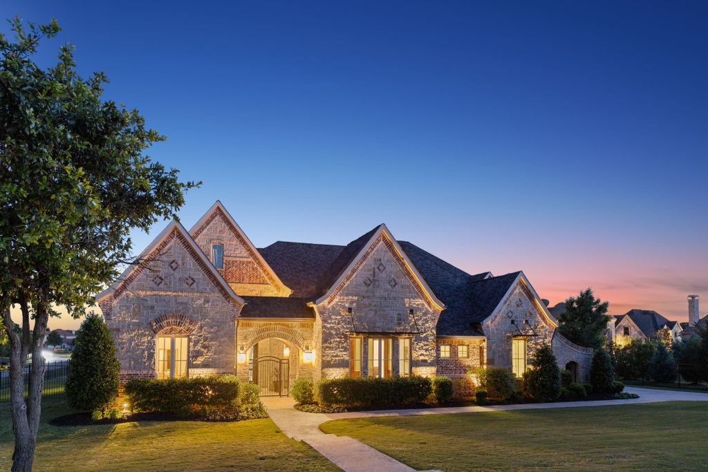 5501 Lake Geneva Court, Flower Mound, TX 75022 — photo 1