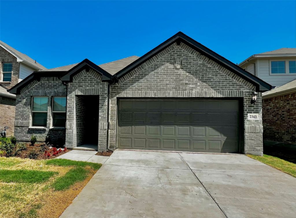 2343 Aspen Hill Drive, Forney, TX 75126 — photo 1
