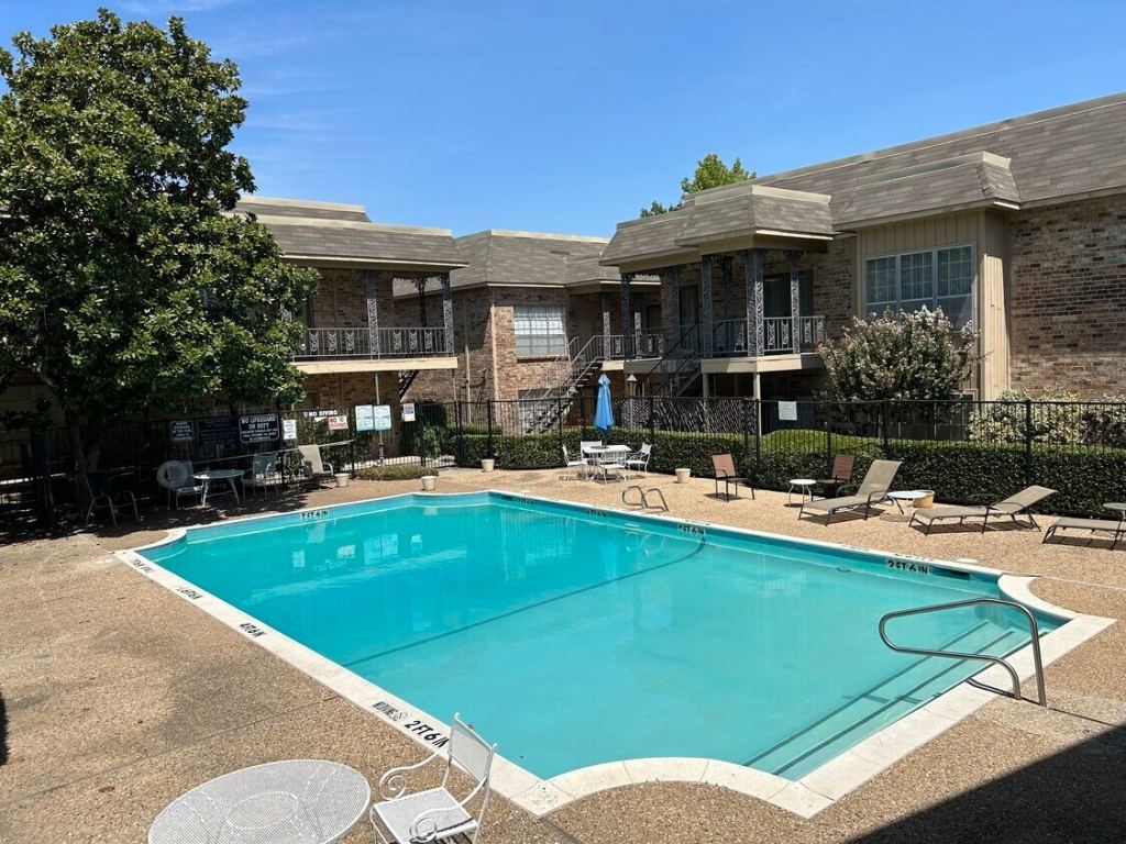 4347 Bellaire Drive S 132S, Fort Worth, TX 76109 — photo 1