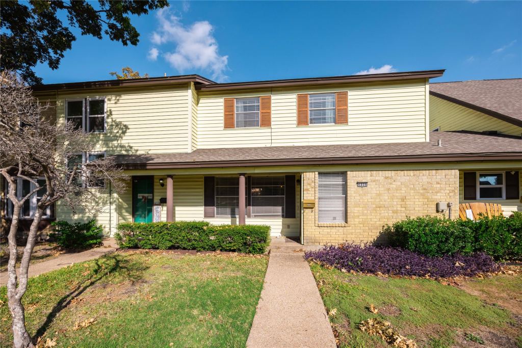 4806 Rollingwood Court, Garland, TX 75043 — photo 1