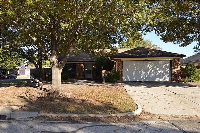 6401 Pilgrim Lane, Arlington, TX 76002 — photo 1
