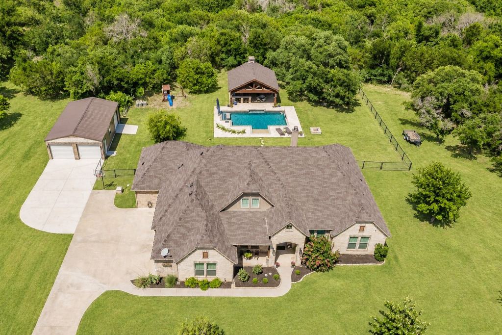 259 Wapiti Drive, Azle, TX 76020 — photo 1