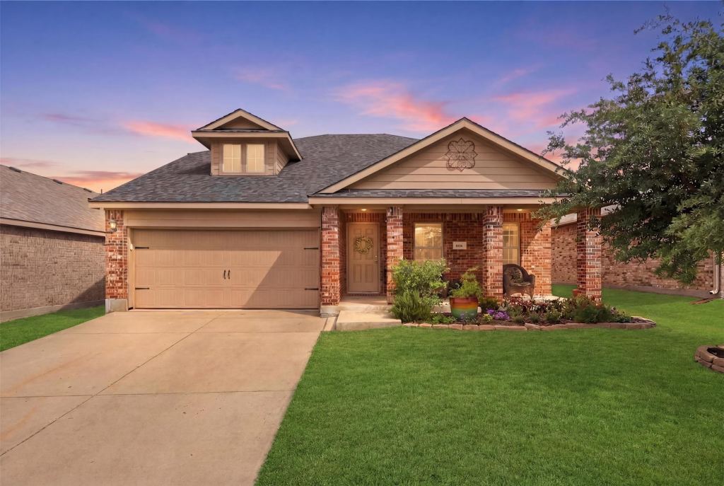 806 Silver Street, Princeton, TX 75407 — photo 1