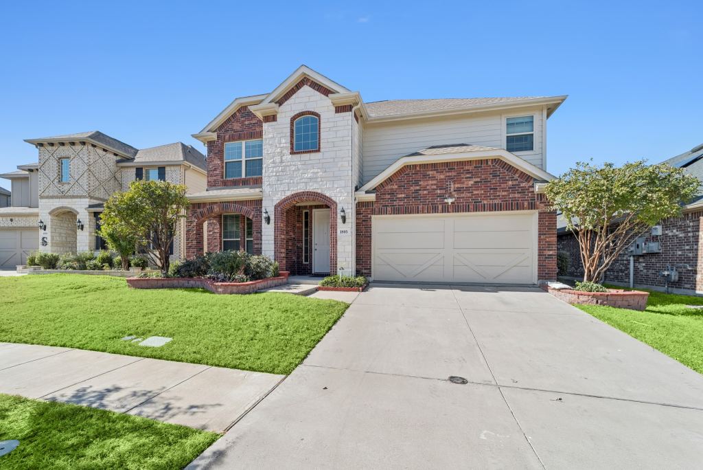 1805 Longwood Lane, Garland, TX 75042 — photo 1