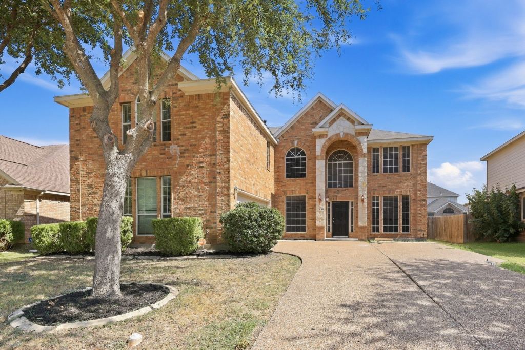 736 Mulberry Lane, DeSoto, TX 75115 — photo 1