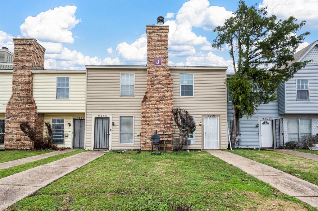 9459 Olde Village Court, Dallas, TX 75227 — photo 1