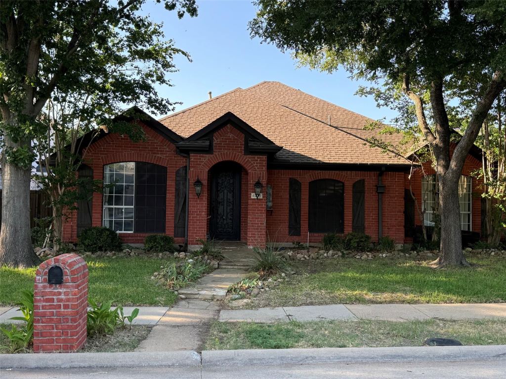 4210 Honeysuckle Drive, McKinney, TX 75070 — photo 1