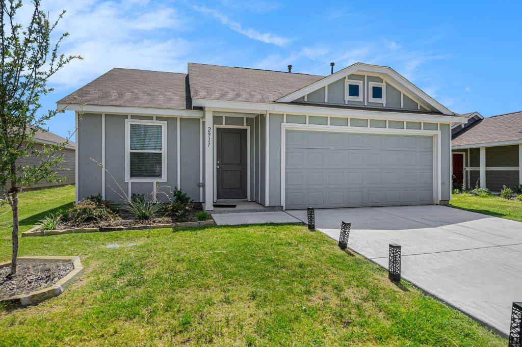 2917 Questa Street, Fort Worth, TX 76119 — photo 1
