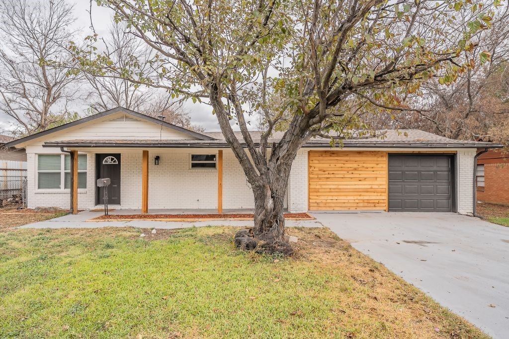 5012 Roxie Street, Haltom City, TX 76117 — photo 1
