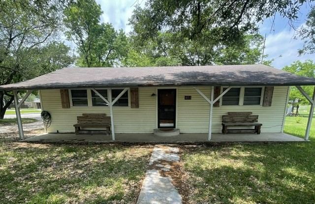 403 Live Oak Street, Royse City, TX 75189 — photo 1