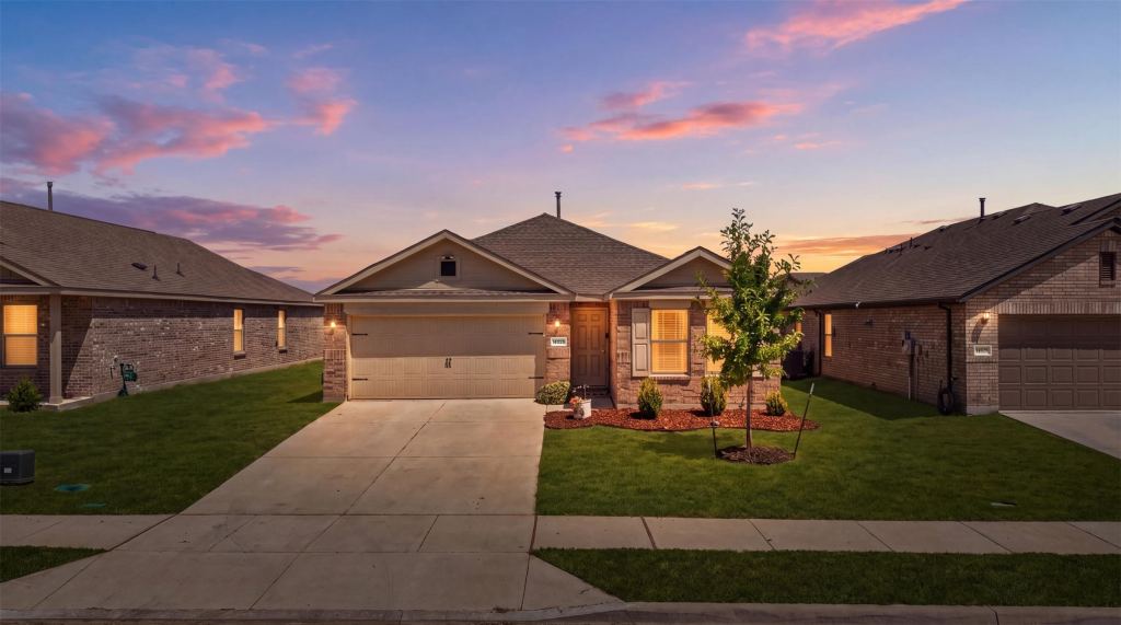 14025 Ilderton Street, Pilot Point, TX 76258 — photo 1