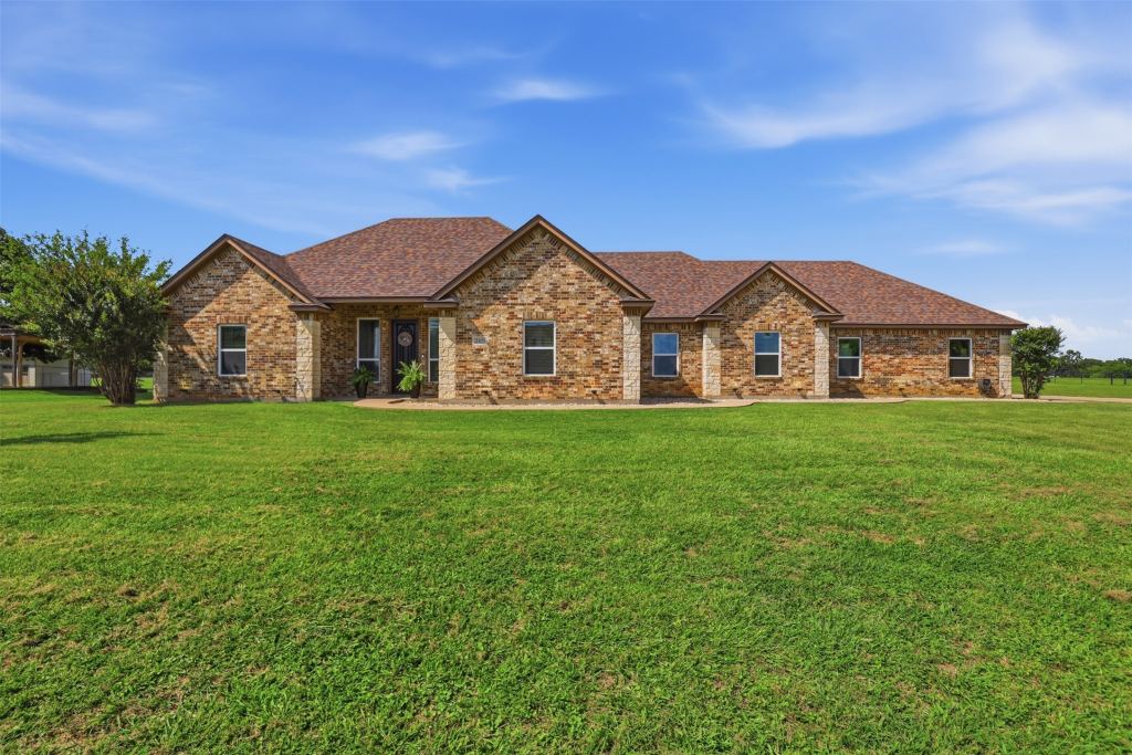 2425 Pecan Springs Road