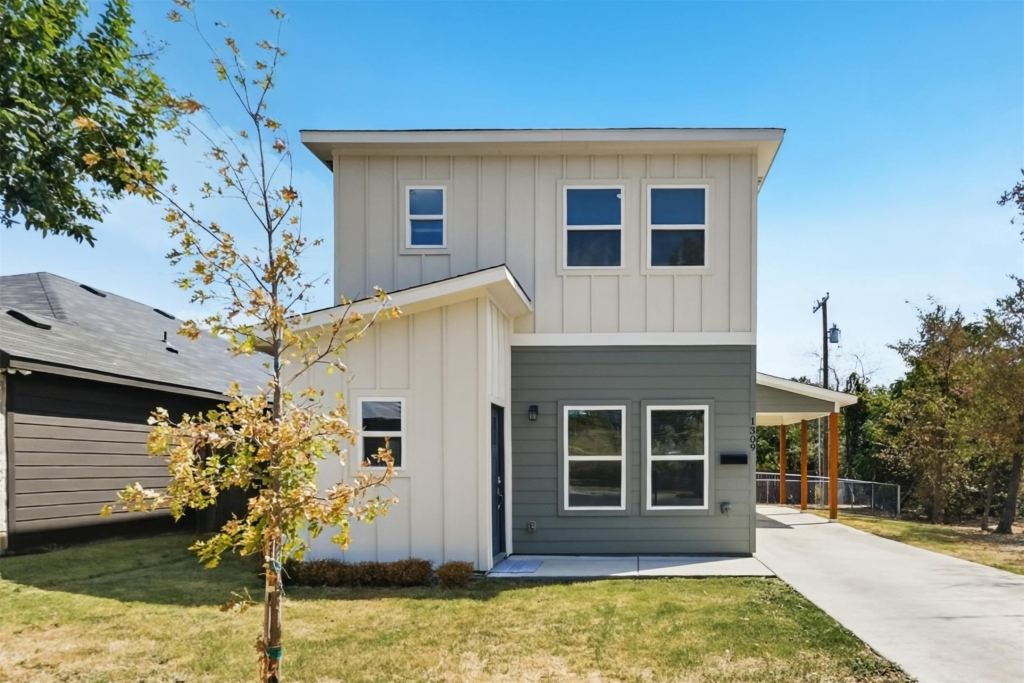 1309 Arizona Avenue, Fort Worth, TX 76104 — photo 1