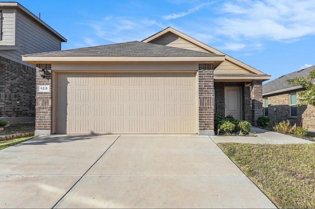 125 Running River, Boyd, TX 76023 — photo 1