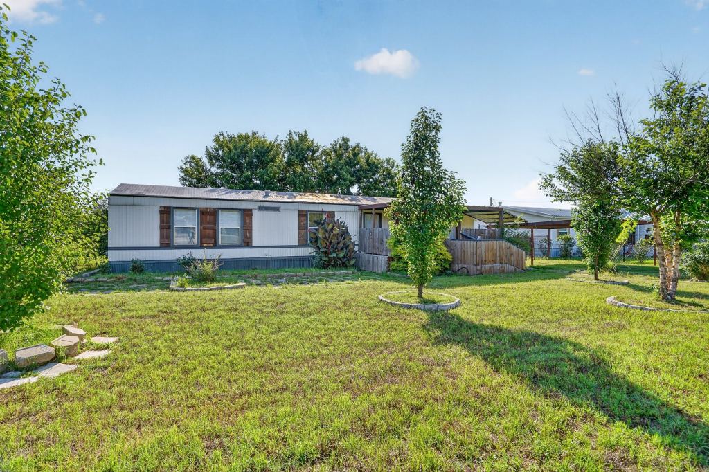 7601 River Run, Granbury, TX 76049 — photo 1