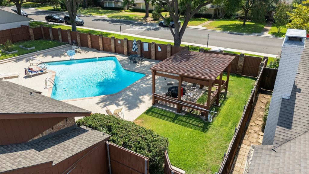 3741 Weeburn Drive