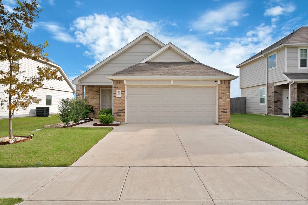 849 Jetliner Avenue, Fort Worth, TX 76131 — photo 1