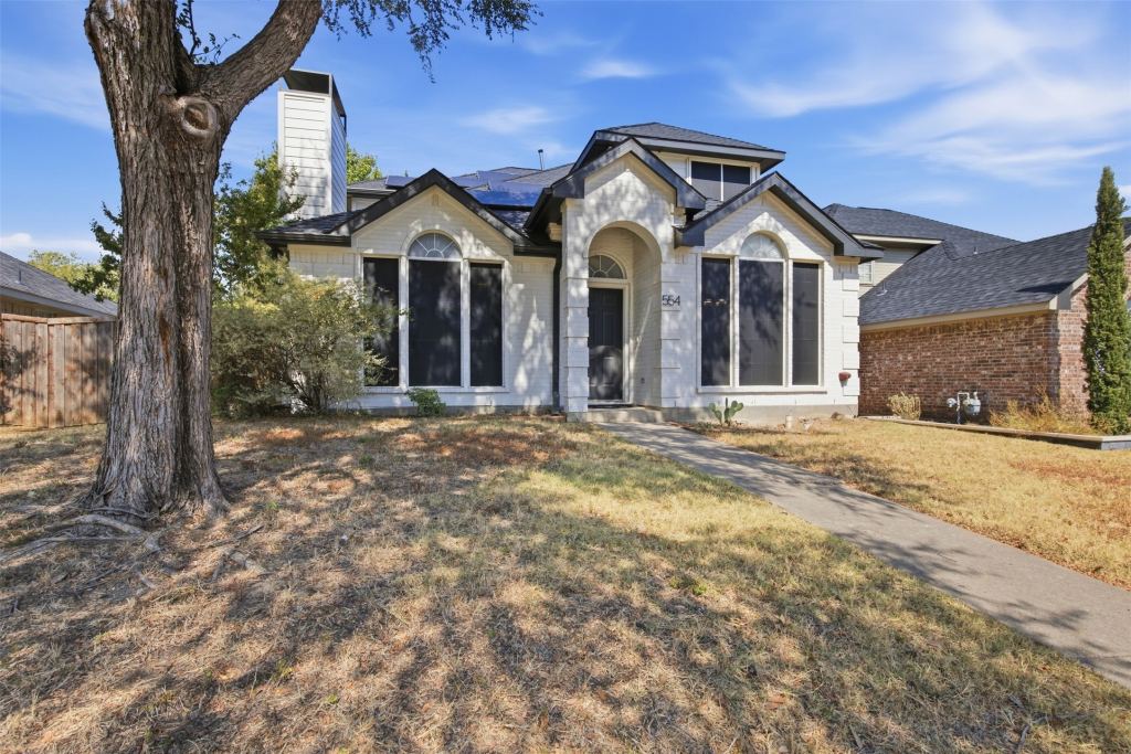 554 Continental Drive, Lewisville, TX 75067 — photo 1