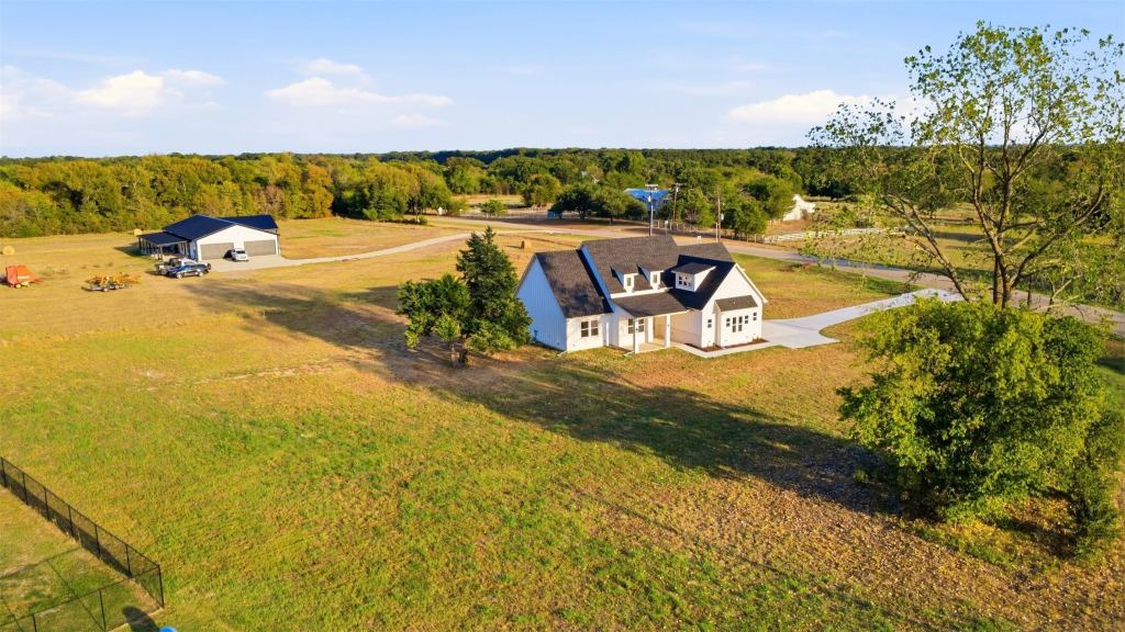 1509 Fm 1737, Greenville, TX 75402 — photo 1
