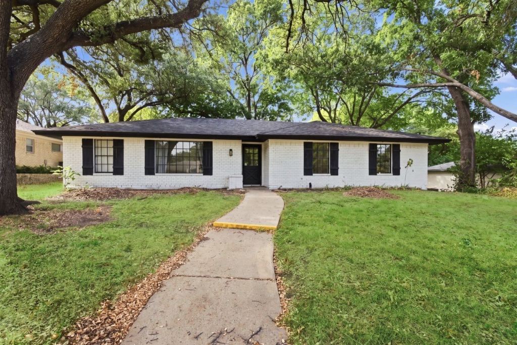 1505 Westridge Drive, Plano, TX 75075 — photo 1