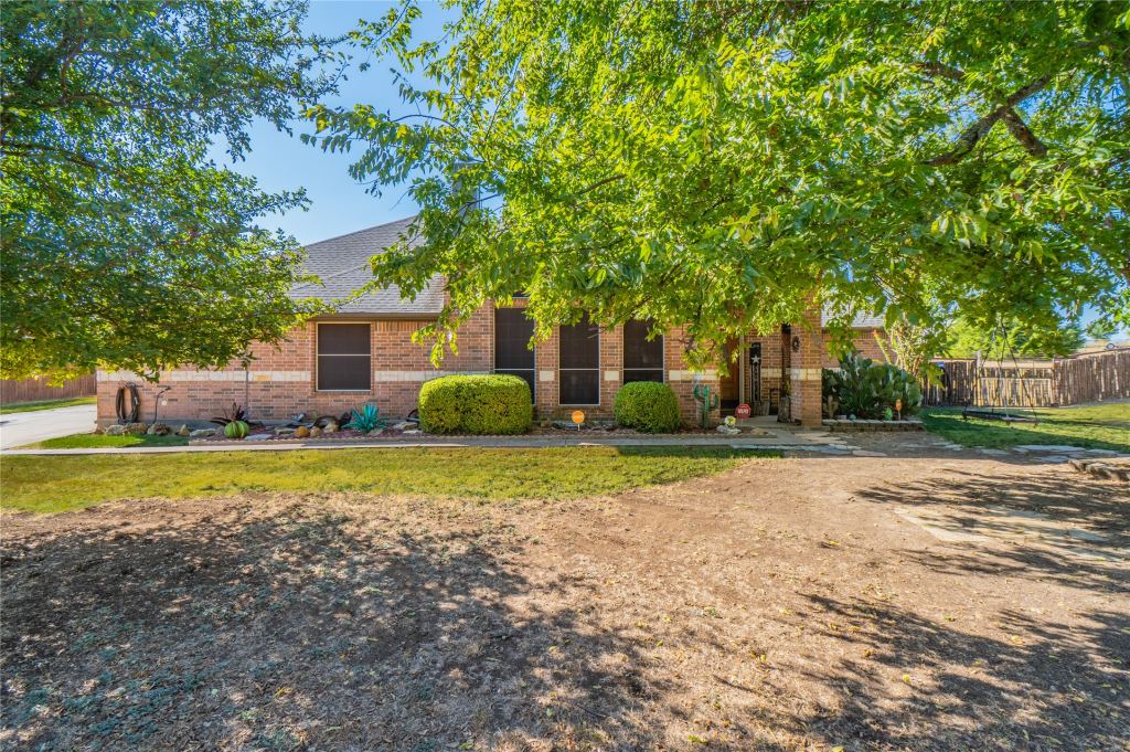 2830 Brads Way, Midlothian, TX 76065 — photo 1