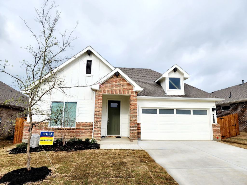 2320 Ruff Road, Denton, TX 76205 — photo 1