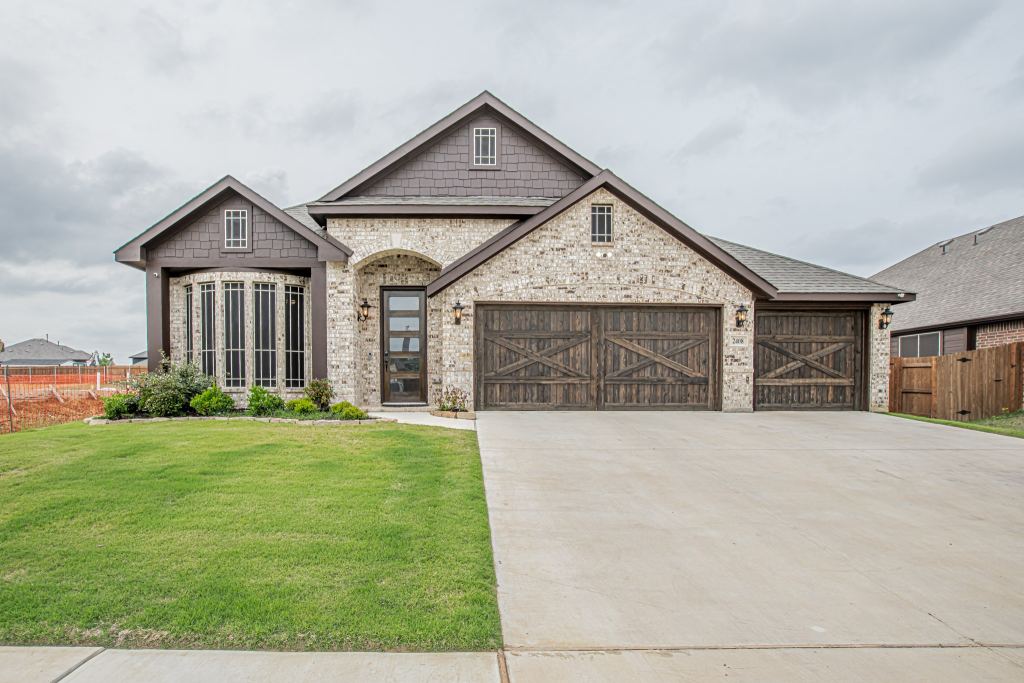 2408 Rileigh Lane, Mansfield, TX 76063 — photo 1