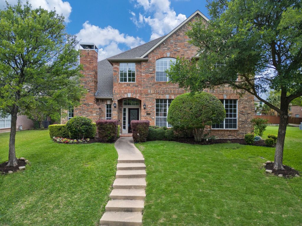 3307 Meadow Wood Drive