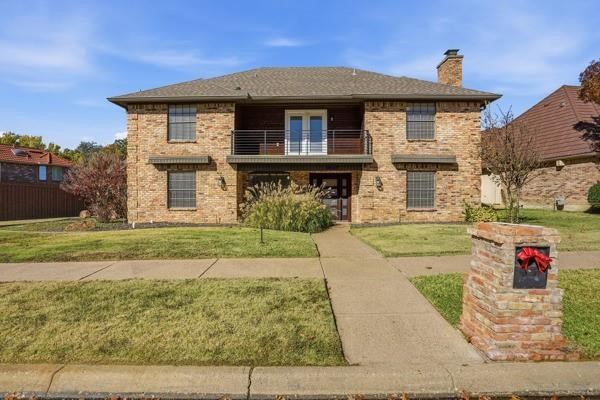2015 Wimbledon Drive, Arlington, TX 76017 — photo 1