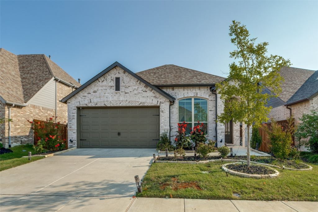 1904 Dappled Grey Avenue, Aubrey, TX 76227 — photo 1