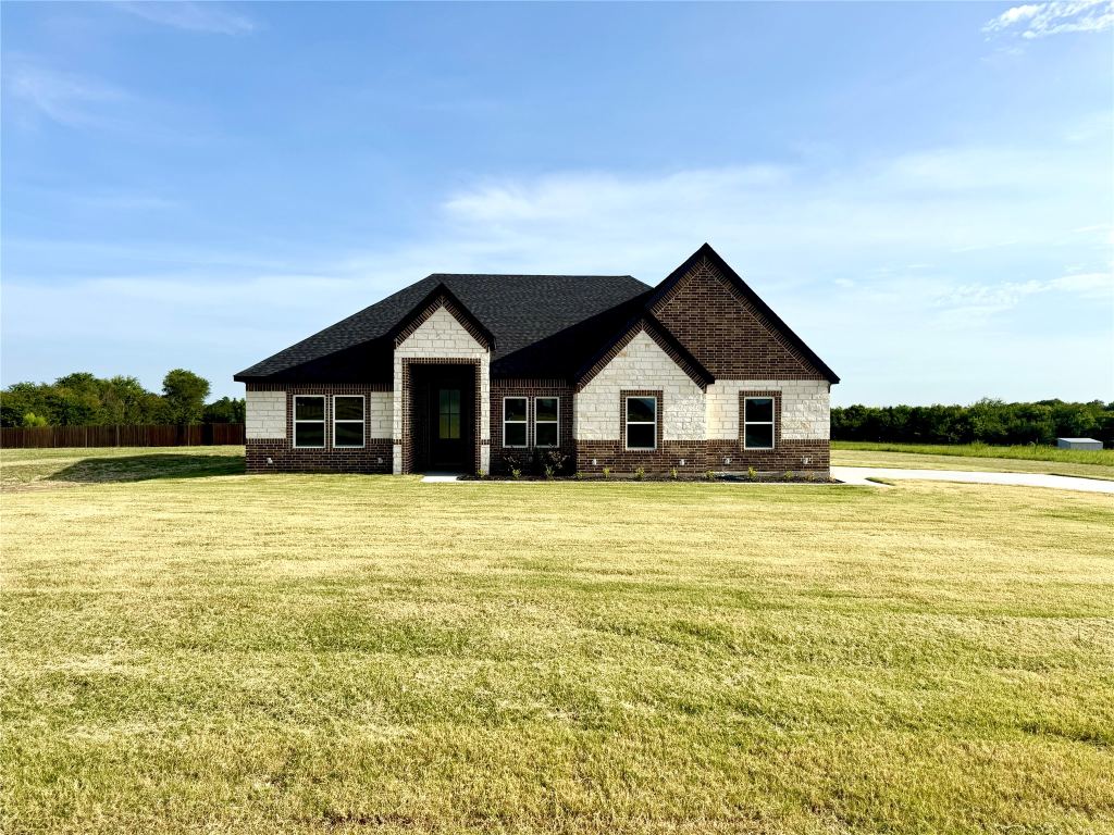 3297 Escobar Circle, Greenville, TX 75401 — photo 1