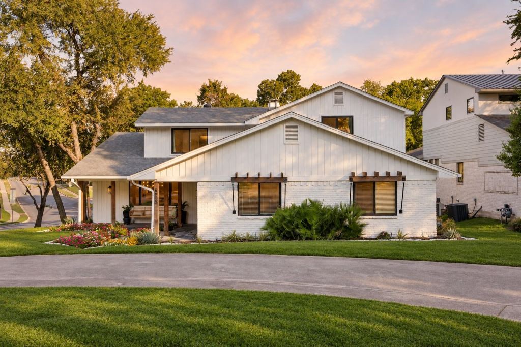 6905 Wabash Circle