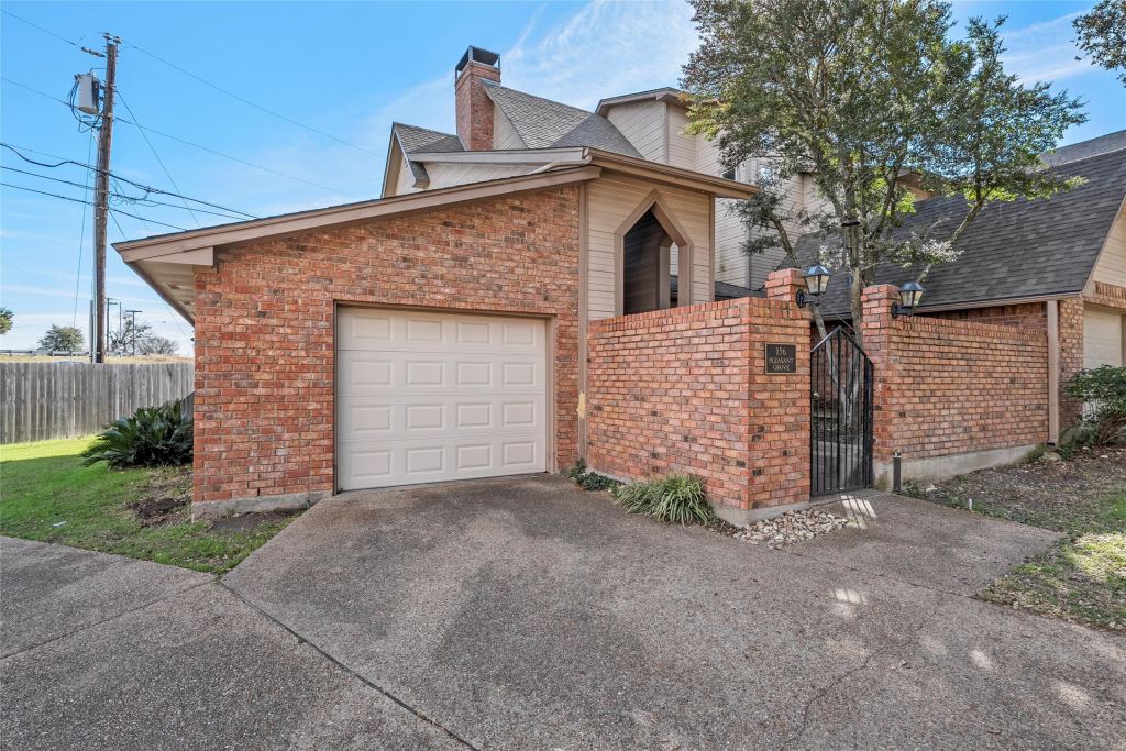 156 Pleasant Grove Lane 5, Waco, TX 76712 — photo 1