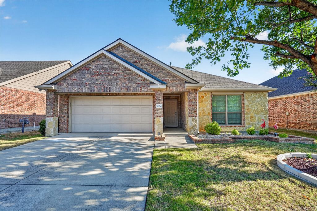 9700 Tipperary Drive, McKinney, TX 75072 — photo 1