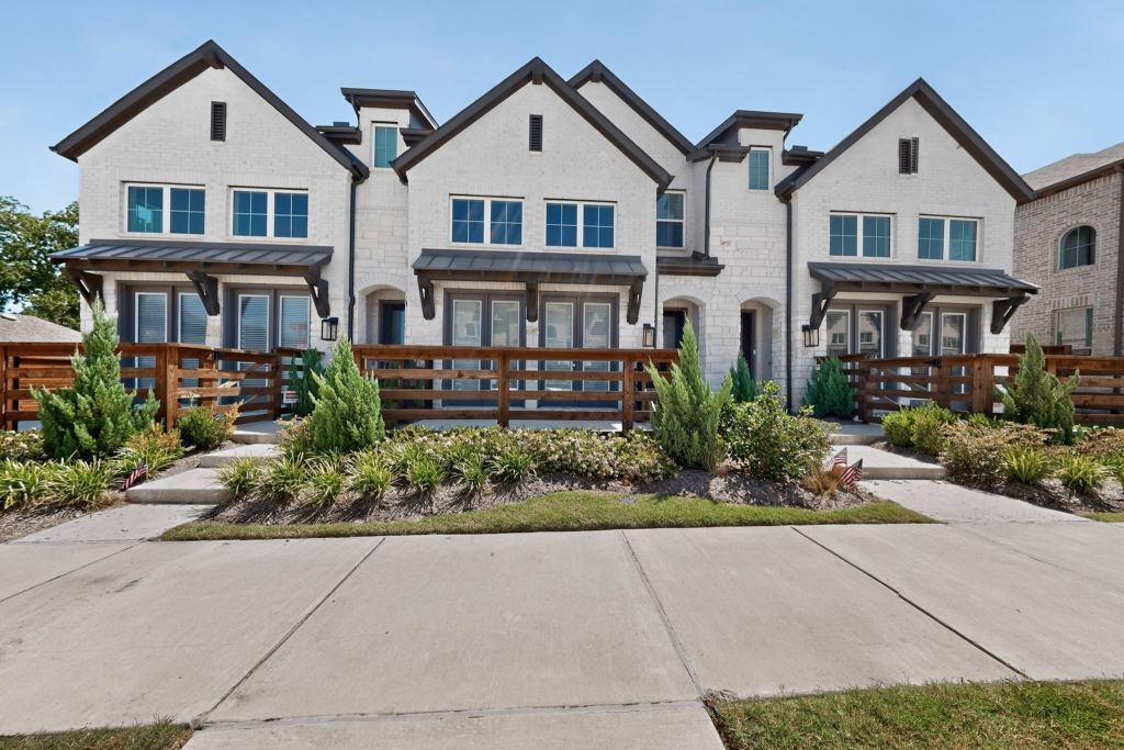 8148 Legacy Oak Drive, McKinney, TX 75071 — photo 1