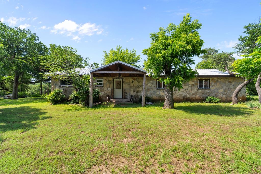 1300 Finney Drive, Weatherford, TX 76085 — photo 1
