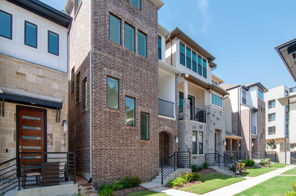 8221 Folcroft Lane, Dallas, TX 75231 — photo 1