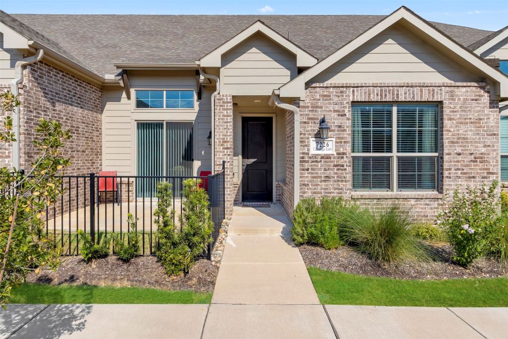 7226 Calistoga Lane