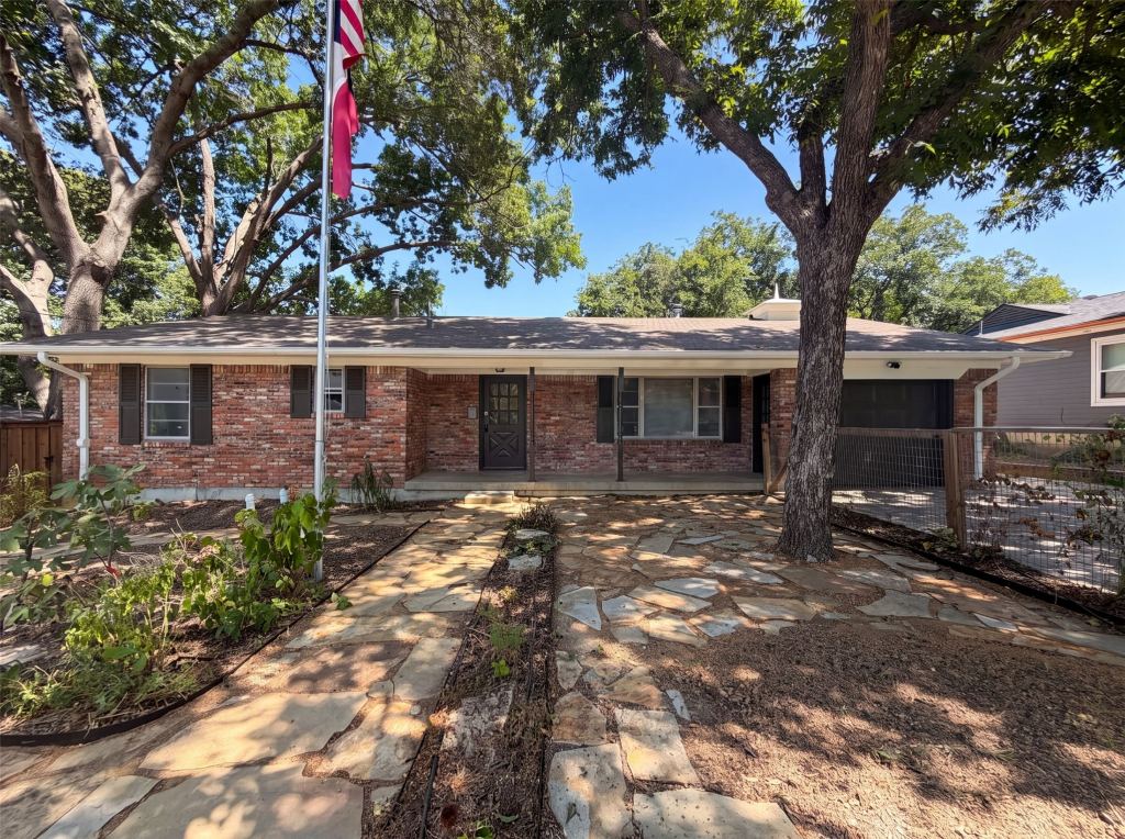 808 Griffin Street