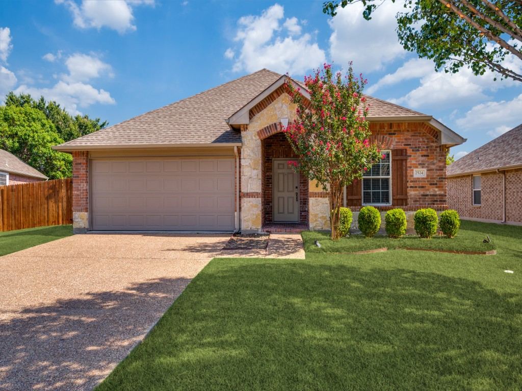 2524 Navasota Drive, Little Elm, TX 75068 — photo 1