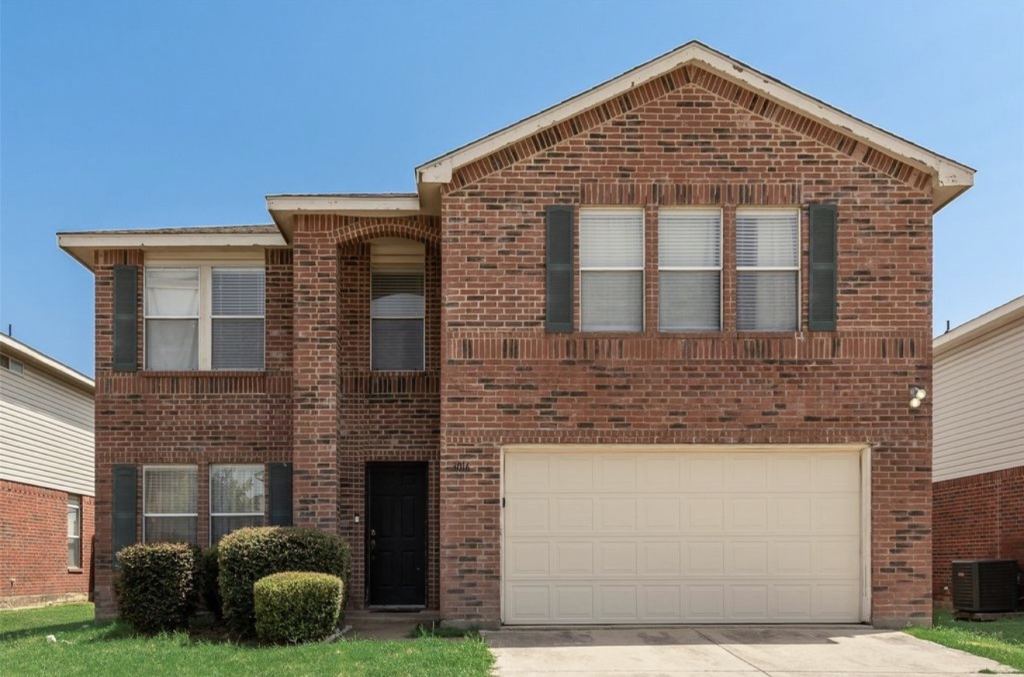 3016 Cesareo Drive, Grand Prairie, TX 75052 — photo 1