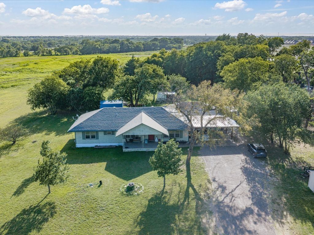301 Ovilla Road, Waxahachie, TX 75167 — photo 1