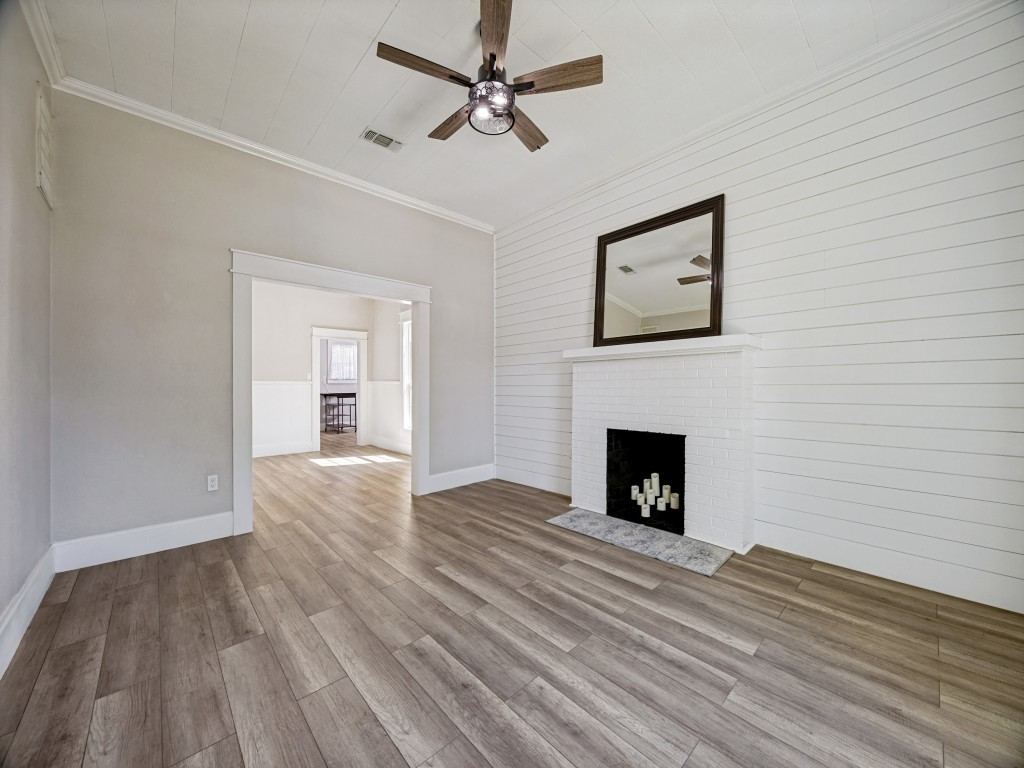 917 W Sears Street, Denison, TX 75020 — photo 1