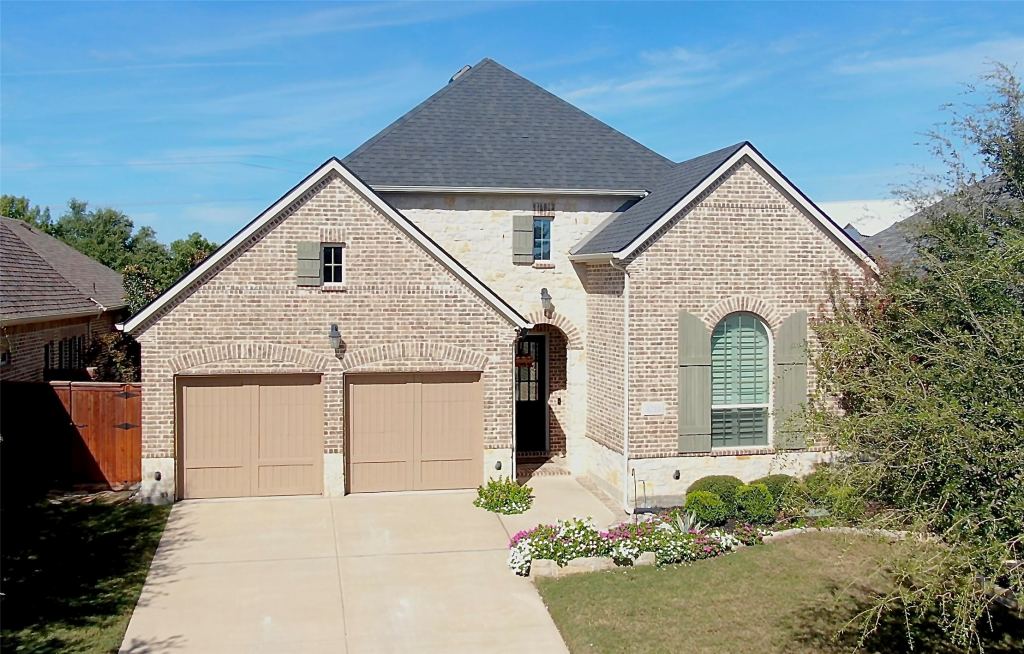 8713 Honeysuckle Drive, Argyle, TX 76226 — photo 1
